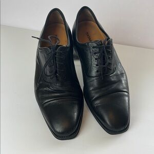 Magnanni Black Oxford Leather Shoes